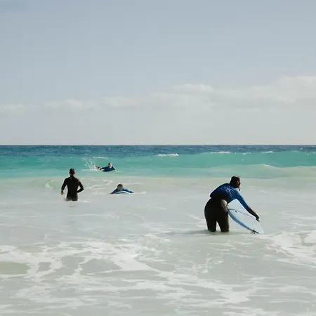 Hostel Pura Vida Surf Camp & School La Oliva