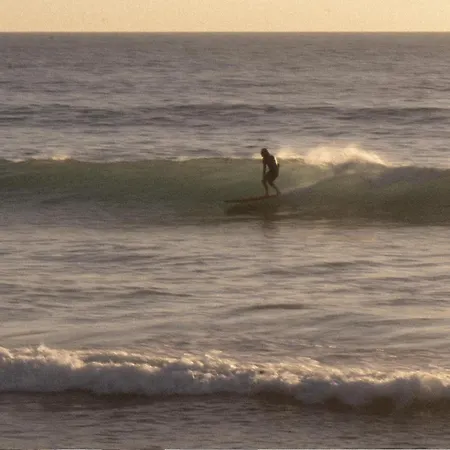Pura Vida Surf Camp & School * La Oliva