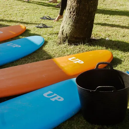 Pura Vida Surf Camp & School * La Oliva