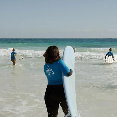 Pura Vida Surf Camp & School אכסניה לה אוליבה