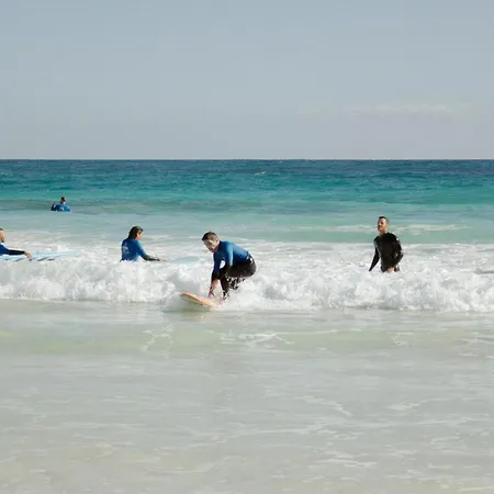 Pura Vida Surf Camp & School